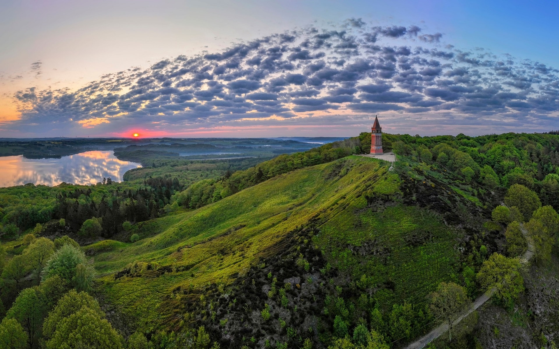 general wallpaper from Wallhaven